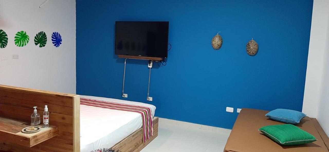 Tambo Boutique House Bed & Breakfast Летисия Екстериор снимка